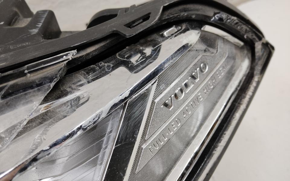 Фара передняя левая Volvo XC90 2 Full LED
