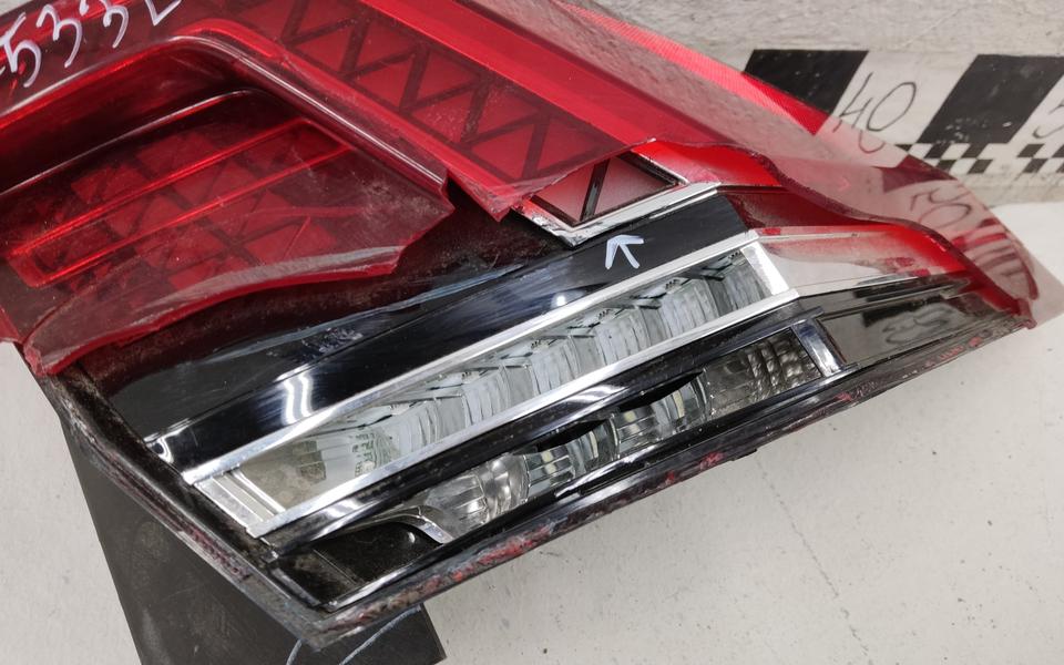 Фонарь задний правый наружный Volkswagen Tiguan 2 LED
