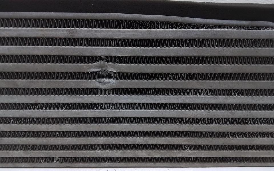 Радиатор турбины " интеркулер " Geely Coolray