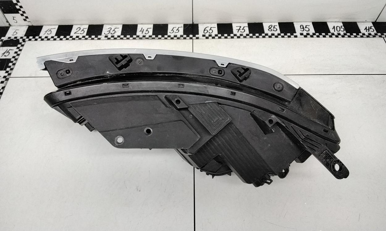 Фара передняя правая Kia Sorento 4 LED