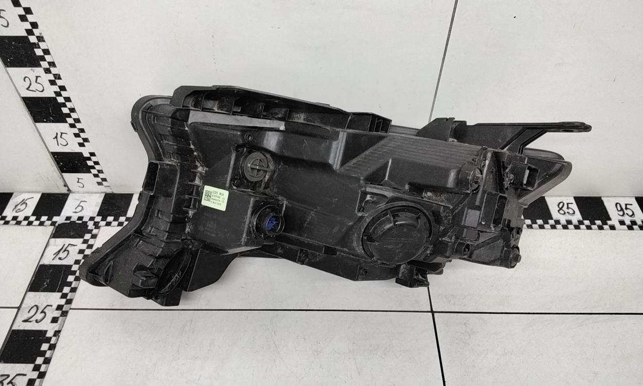 Фара передняя правая Kia Sorento 4 LED