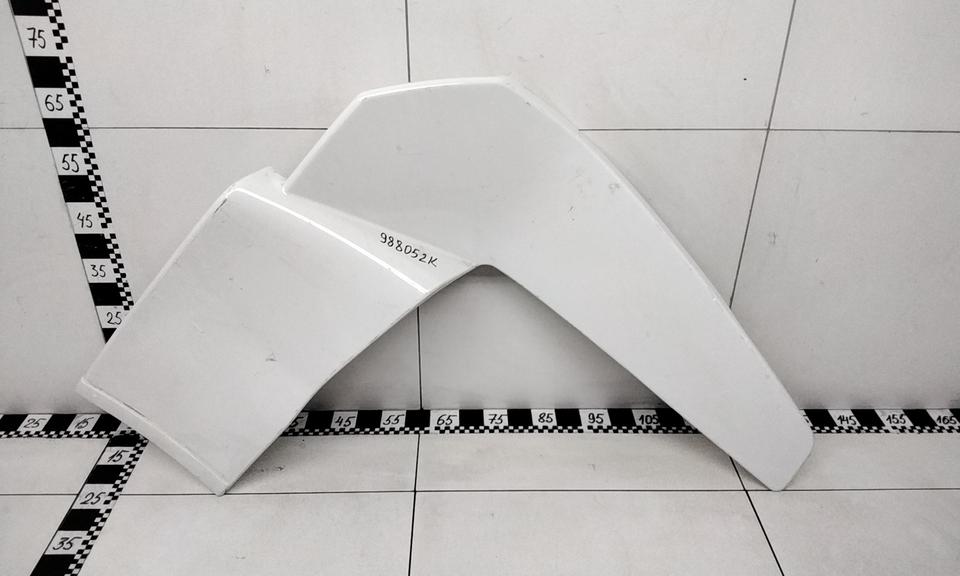 Дефлектор кабины правый верхний Sitrak C7H