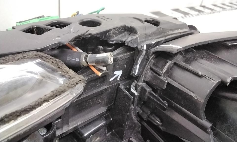 Зеркало правое Toyota RAV4 XA50 16 контактов