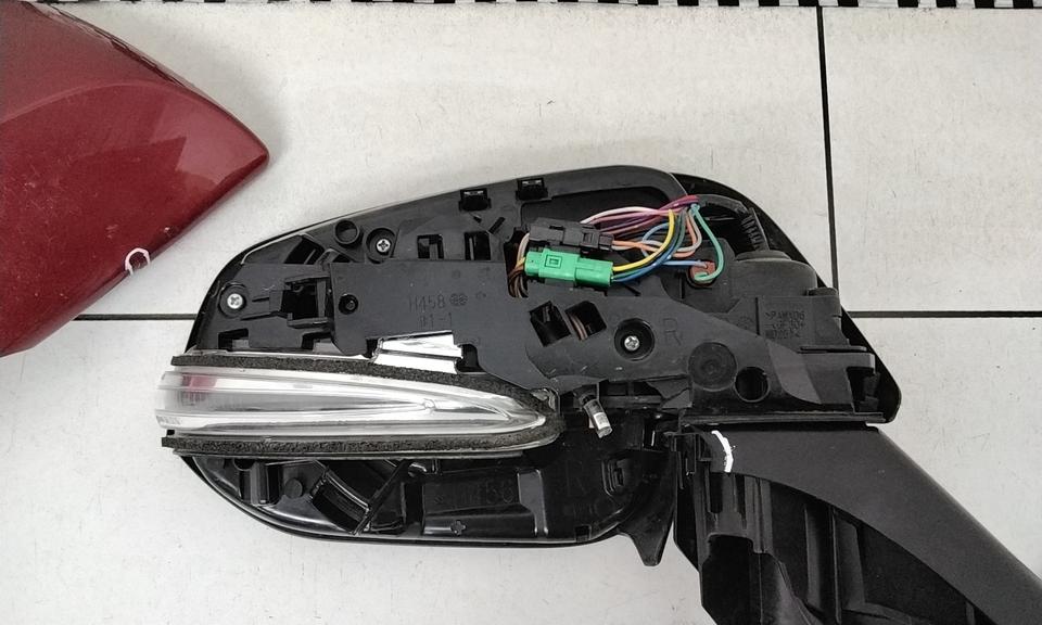 Зеркало правое Toyota RAV4 XA50 16 контактов