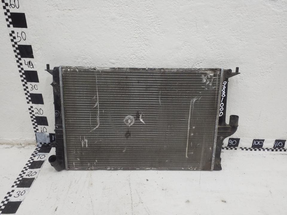 Радиатор охлаждения двигателя Renault Logan 1
