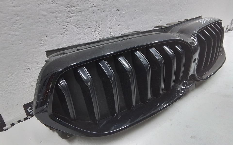 Жалюзи решётки радиатора BMW 6er G32
