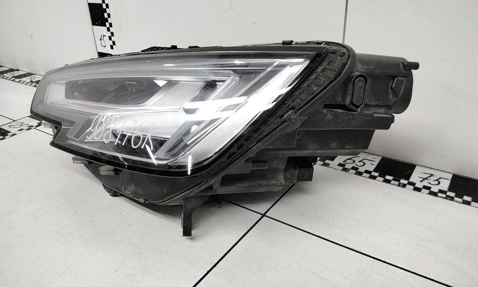 Фара передняя левая Audi A4 B9 LED