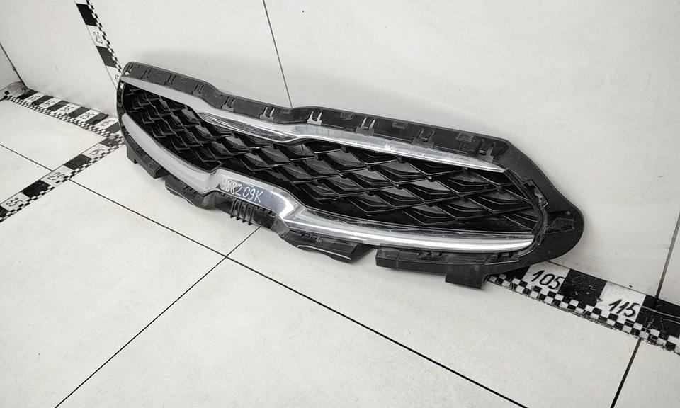 Решетка радиатора Kia Cerato 4