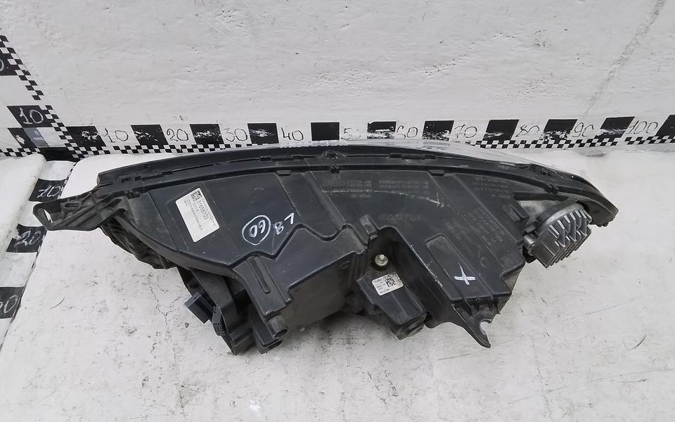Фара передняя правая Volvo XC90 2 Full LED