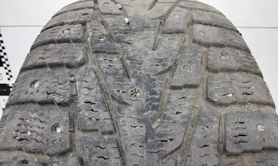 Шина зимняя Nokian Hakkapeliitta 7 SUV 235/60 R18