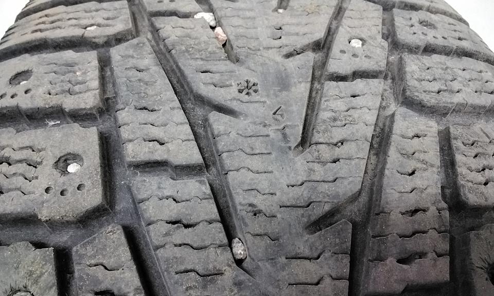 Шина зимняя Nokian Hakkapeliitta 7 SUV 235/60 R18