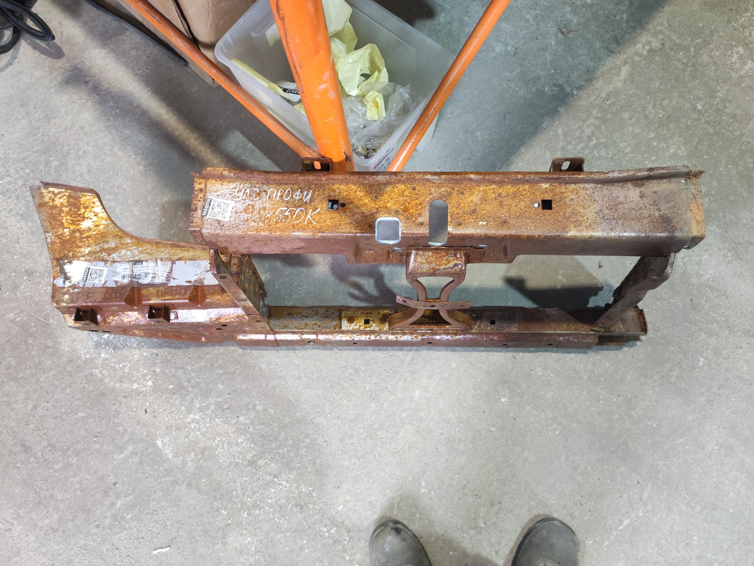 Панель передняя UAZ Profi