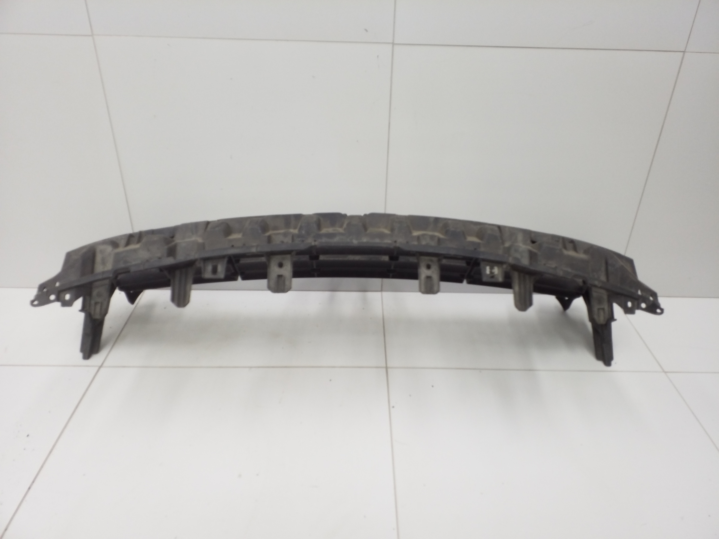 Решётка переднего бампера центральная Porsche Cayenne 3