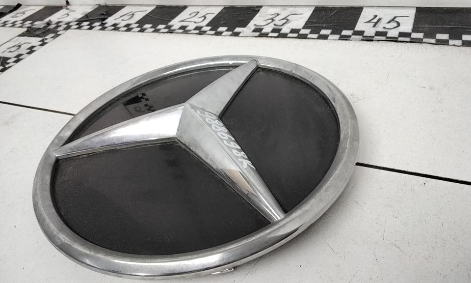 Эмблема решётки радиатора Mercedes-Benz E-Klasse W213