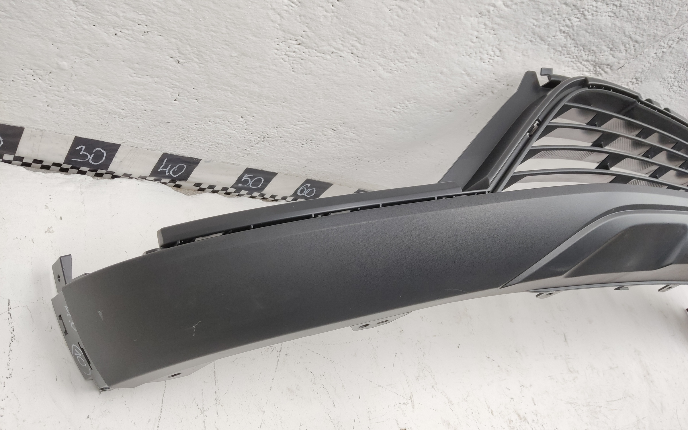 Юбка переднего бампера Renault Arkana