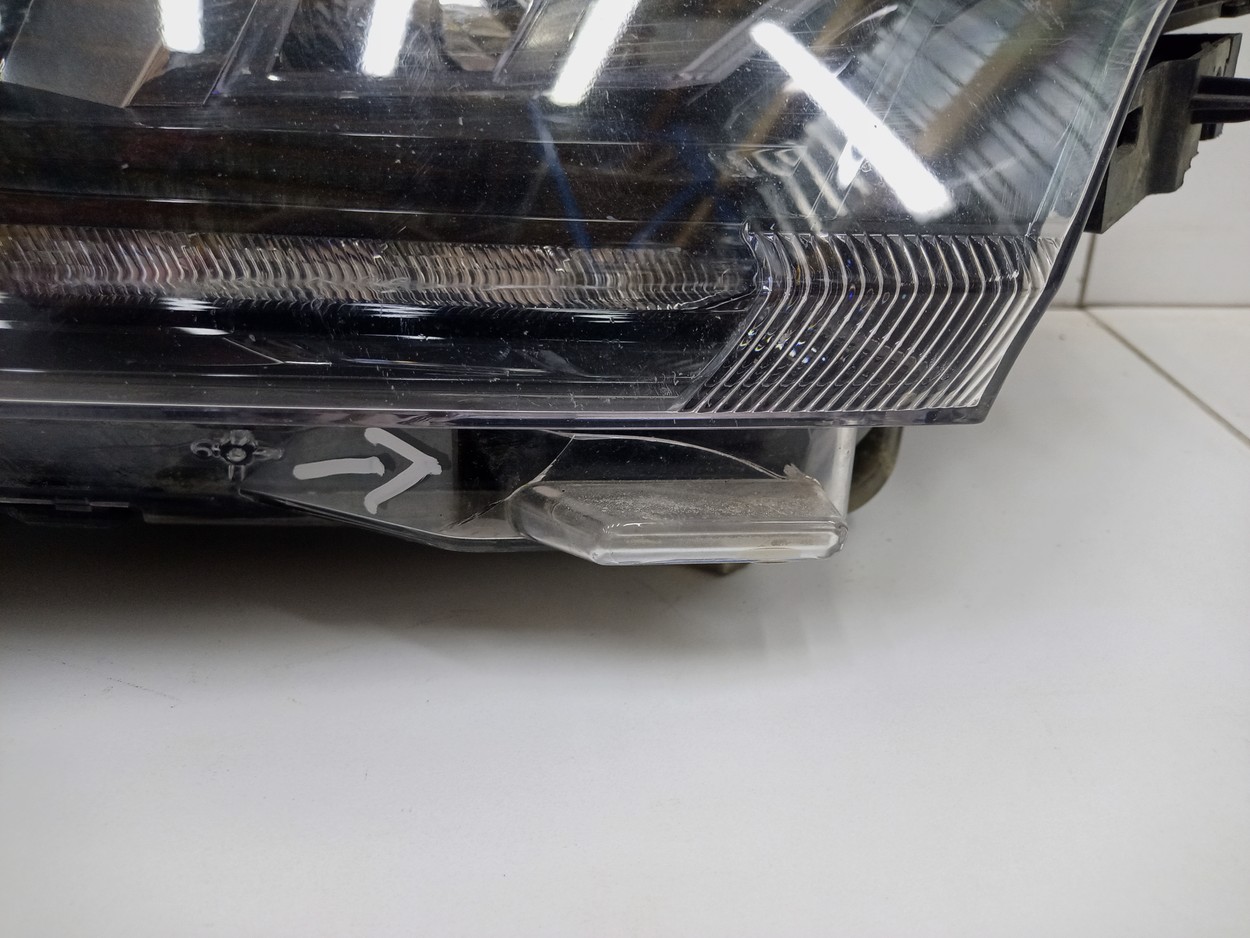 Фара передняя правая Mitsubishi Outlander 3 Restail 3 LED
