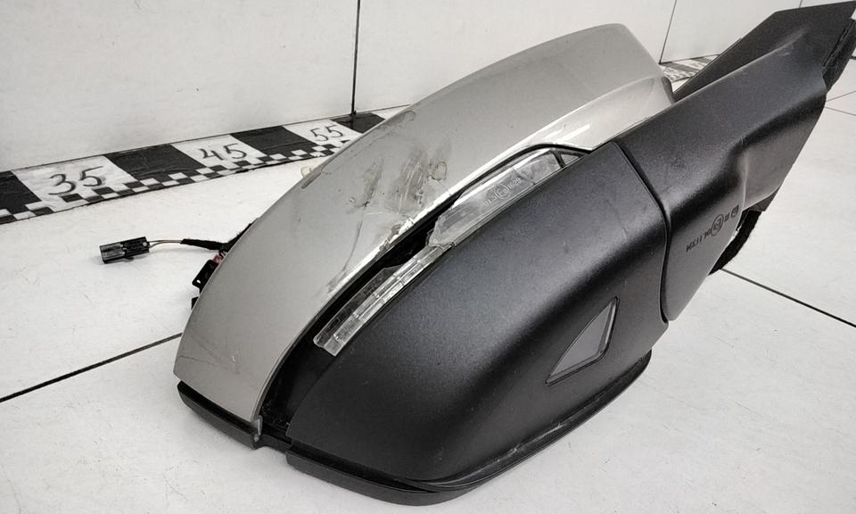 Зеркало правое Skoda Karoq 10+2 контактов