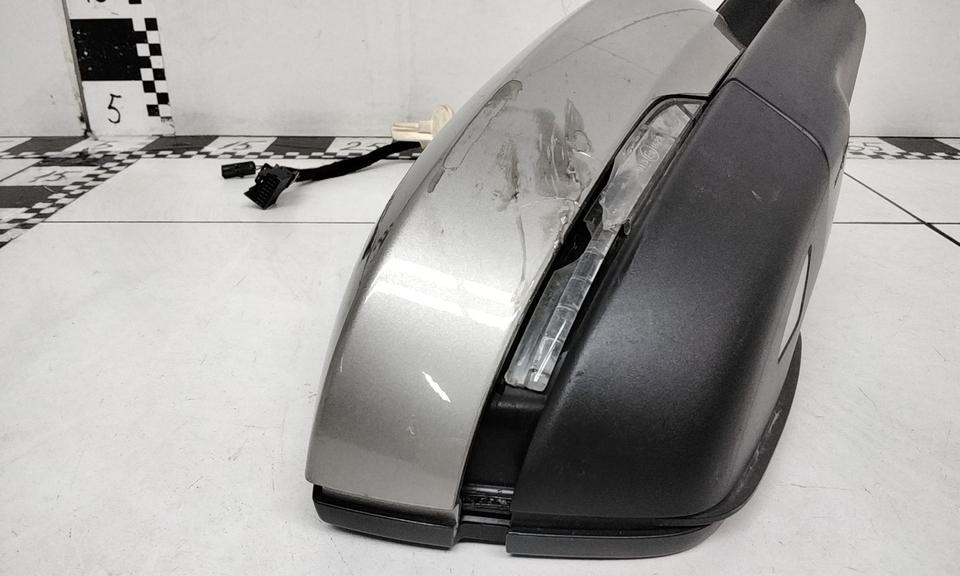 Зеркало правое Skoda Karoq 10+2 контактов