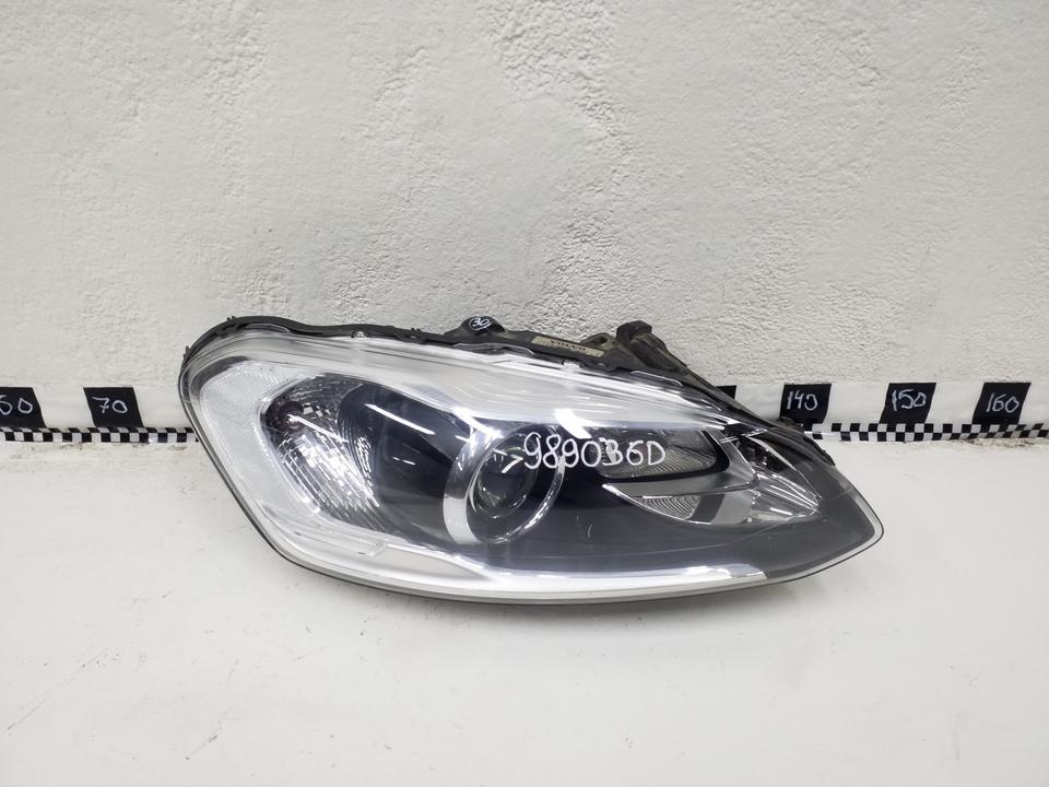 Фара передняя правая Volvo XC60 1 Restail ксенон адаптив