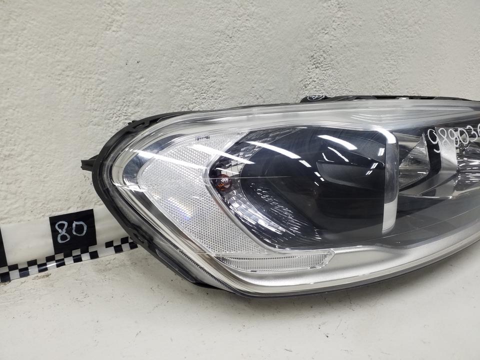Фара передняя правая Volvo XC60 1 Restail ксенон адаптив