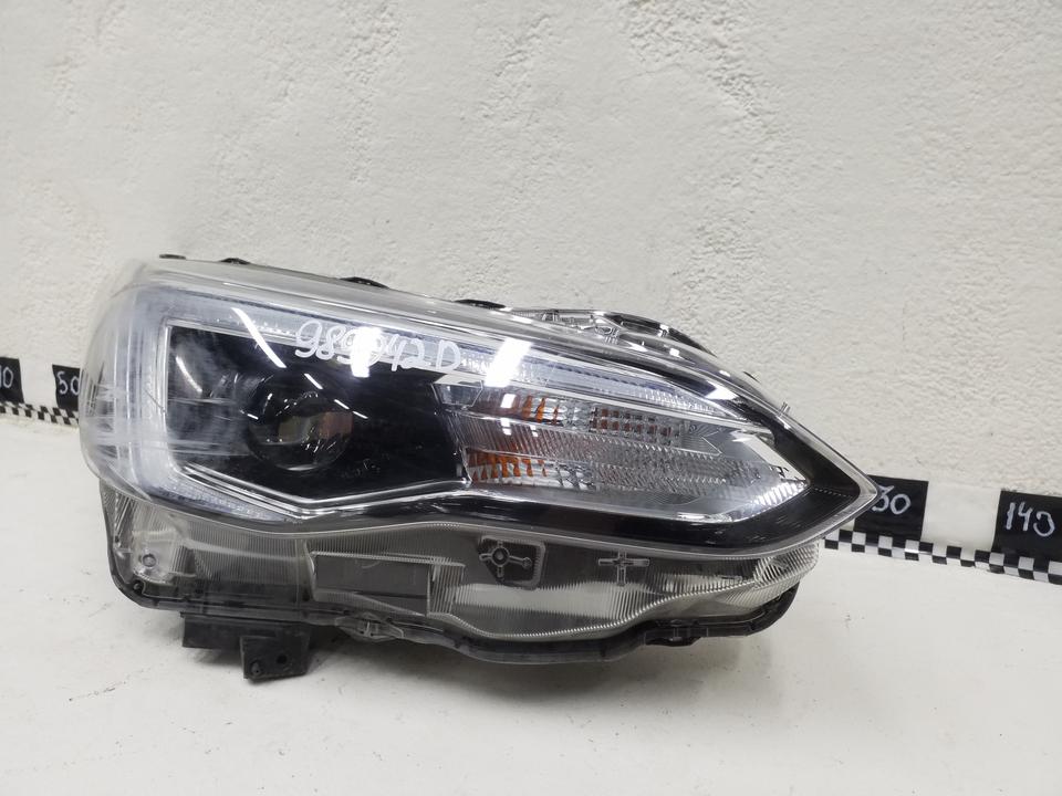 Фара передняя правая Subaru XV 2 LED