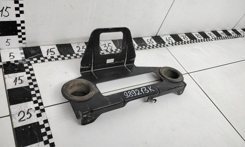 Кронштейн защиты кабины правый Scania 6 Series