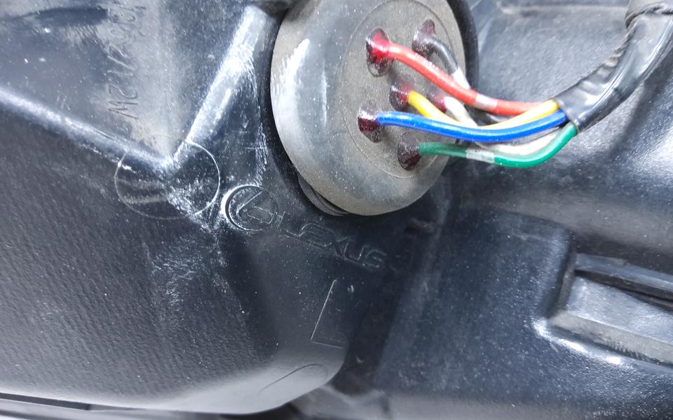 Фонарь задний левый наружный Lexus RX 4 Restail LED