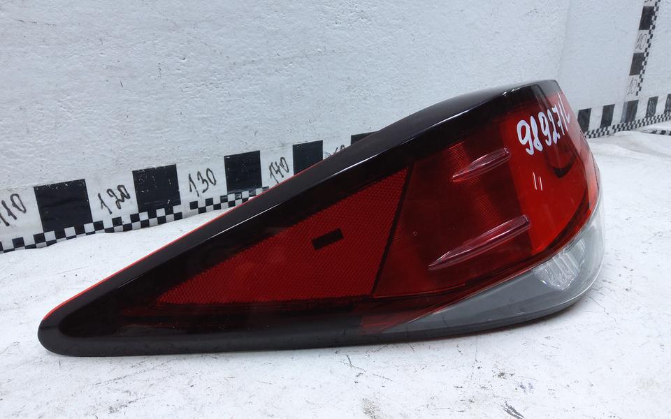 Фонарь задний левый наружный Lexus RX 4 Restail LED