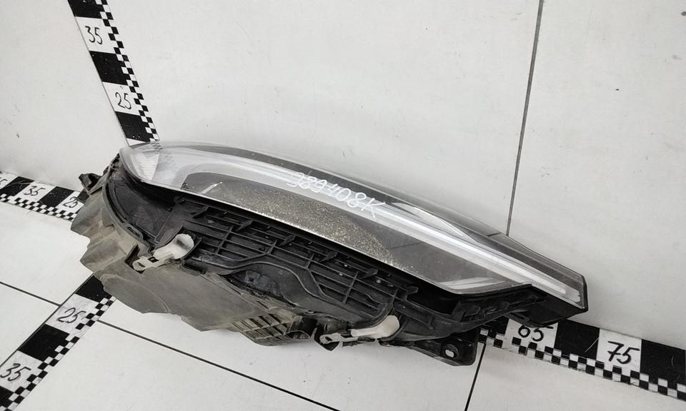 Фара передняя правая Volvo XC60 2 Full LED