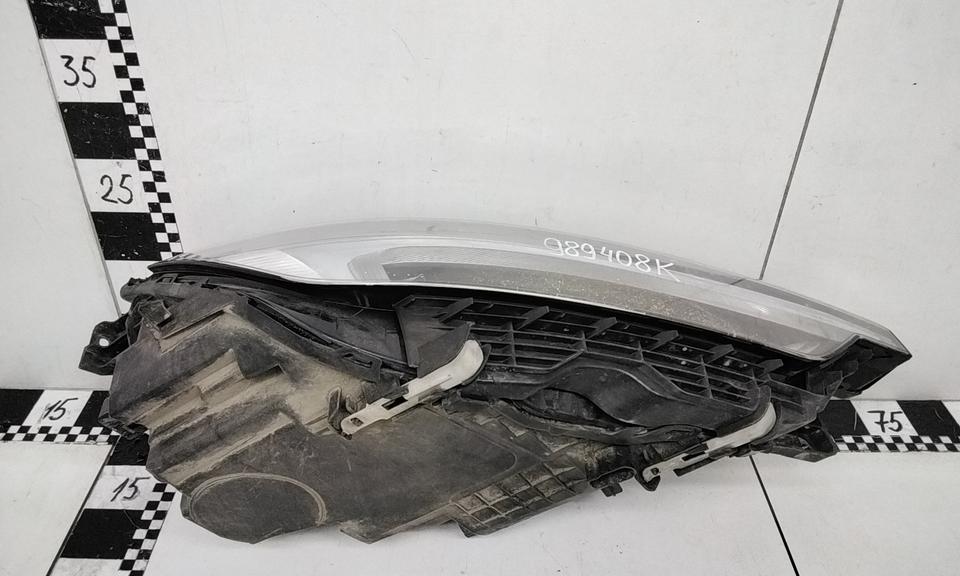 Фара передняя правая Volvo XC60 2 Full LED