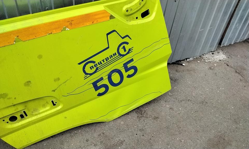 Дверь правая Volvo FM 5