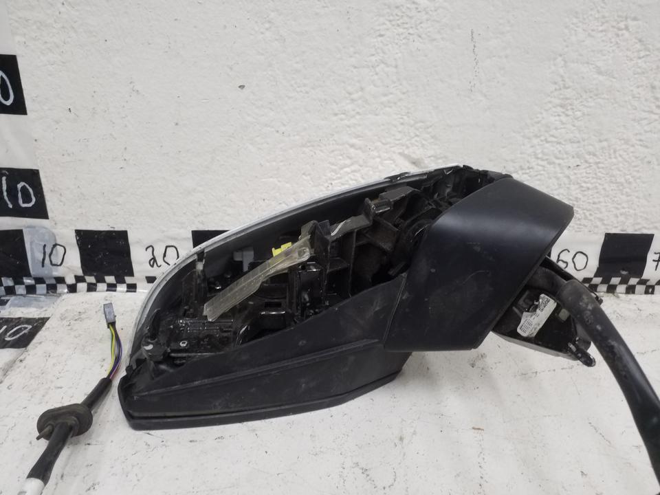 Зеркало правое Audi Q5 2 8 контактов