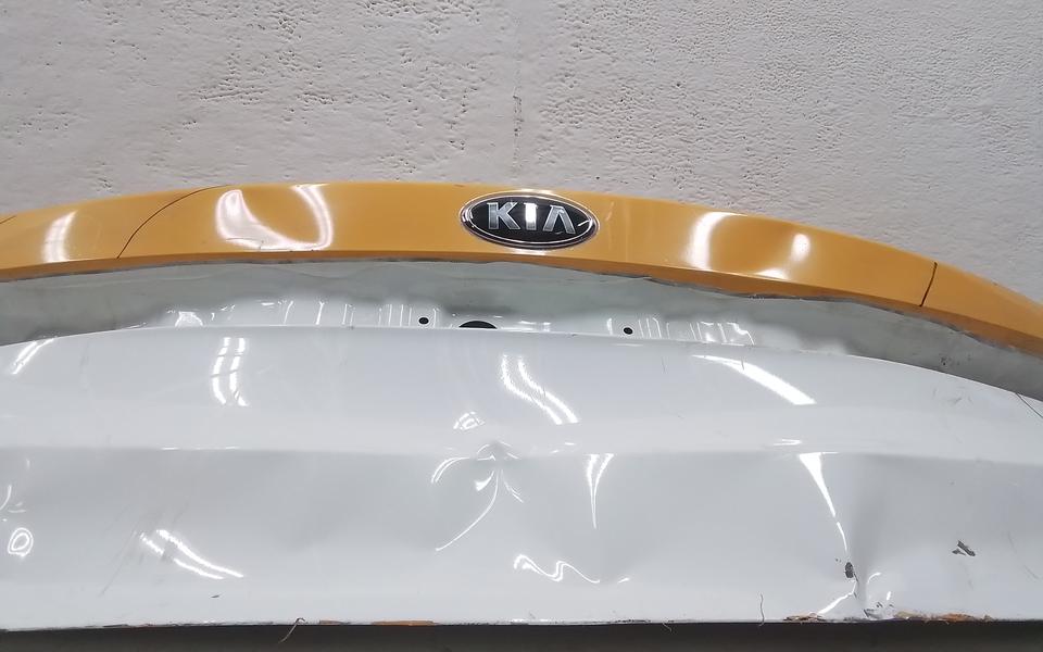 Крышка багажника Kia K5 3