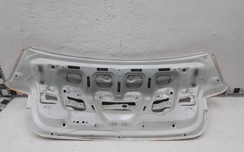 Крышка багажника Kia K5 3