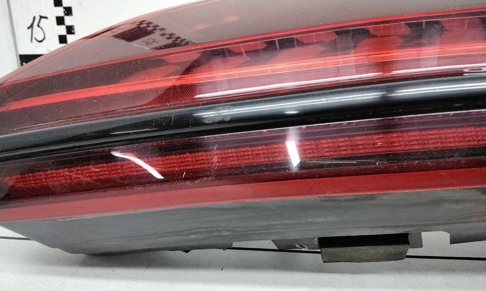 Фонарь задний правый Audi Q7 2 Restail LED