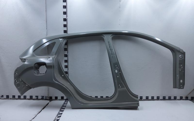 Панель кузова боковая правая Lada XRAY