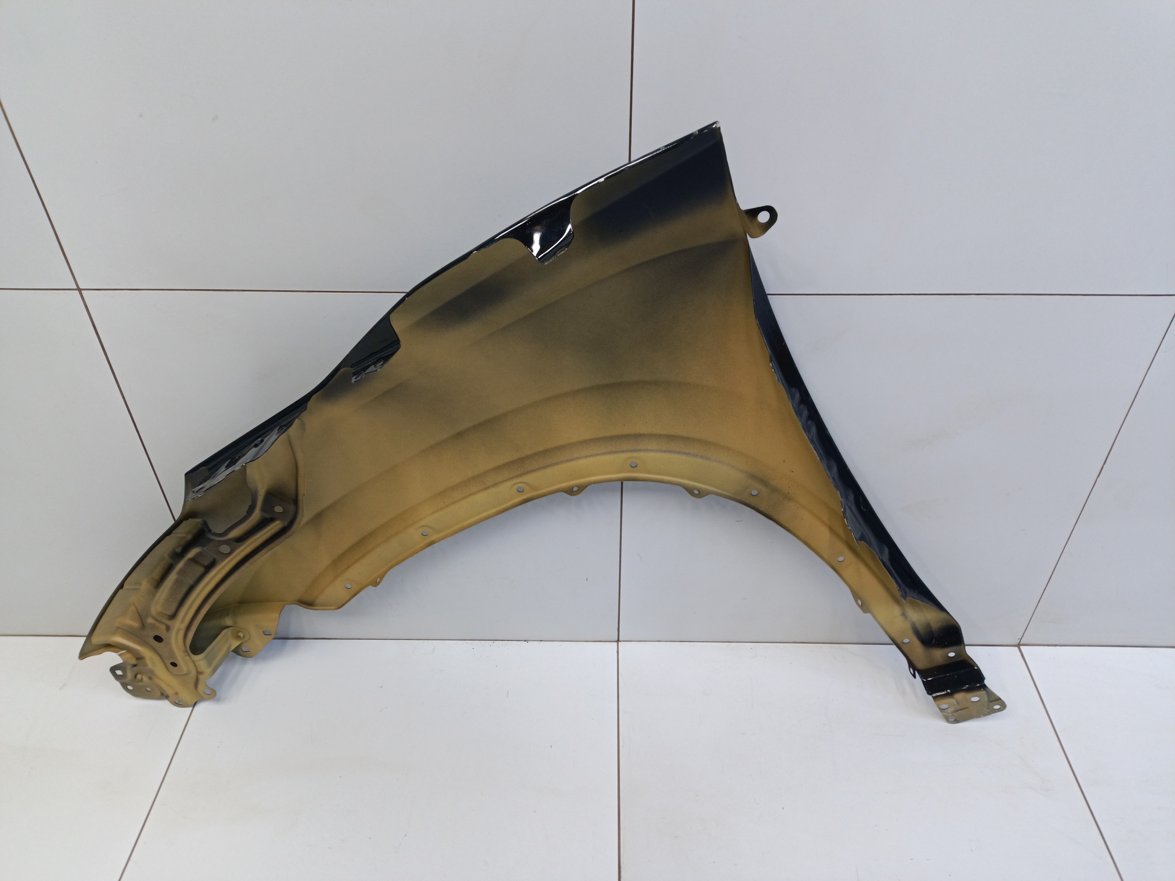 Крыло переднее правое Toyota Highlander 4