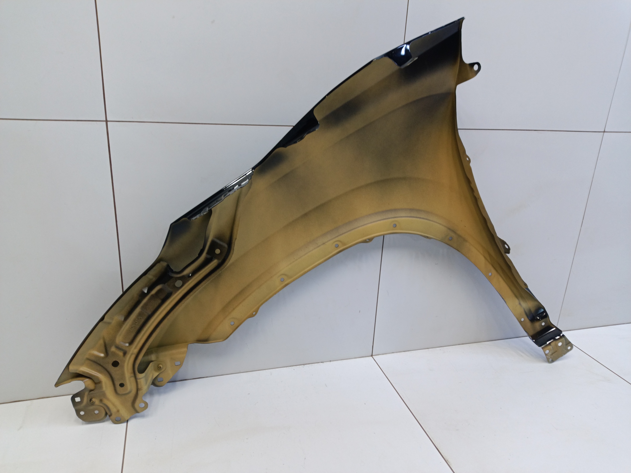 Крыло переднее правое Toyota Highlander 4