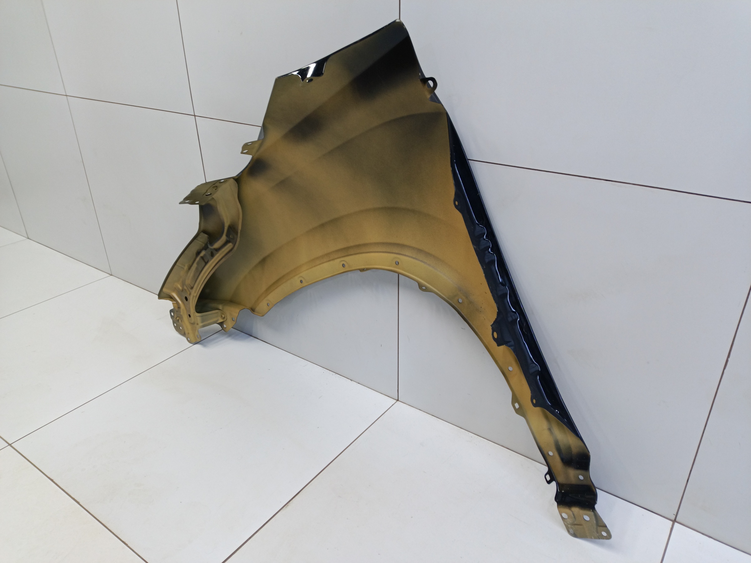 Крыло переднее правое Toyota Highlander 4