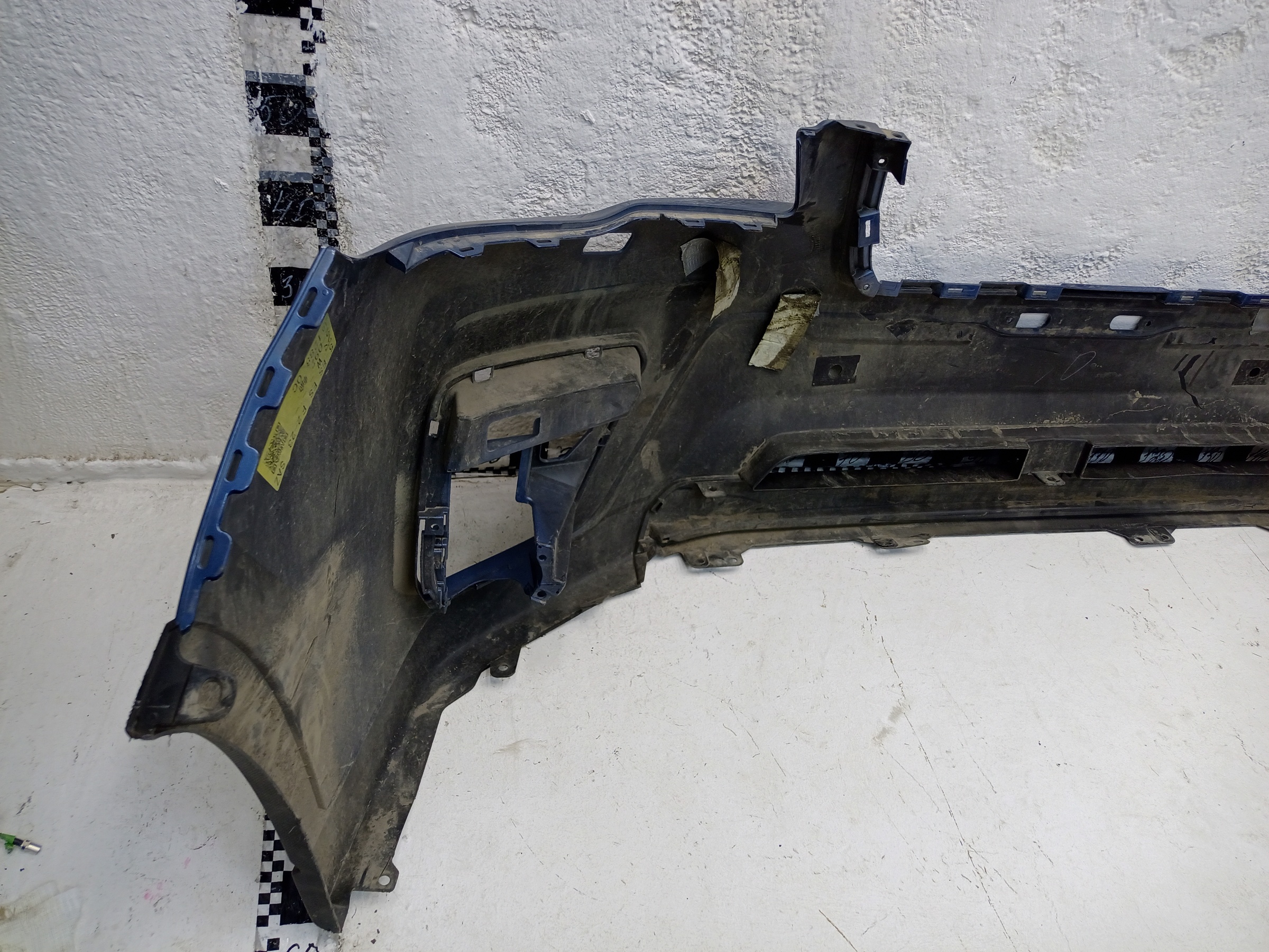 Бампер передний Subaru Forester 5 SK