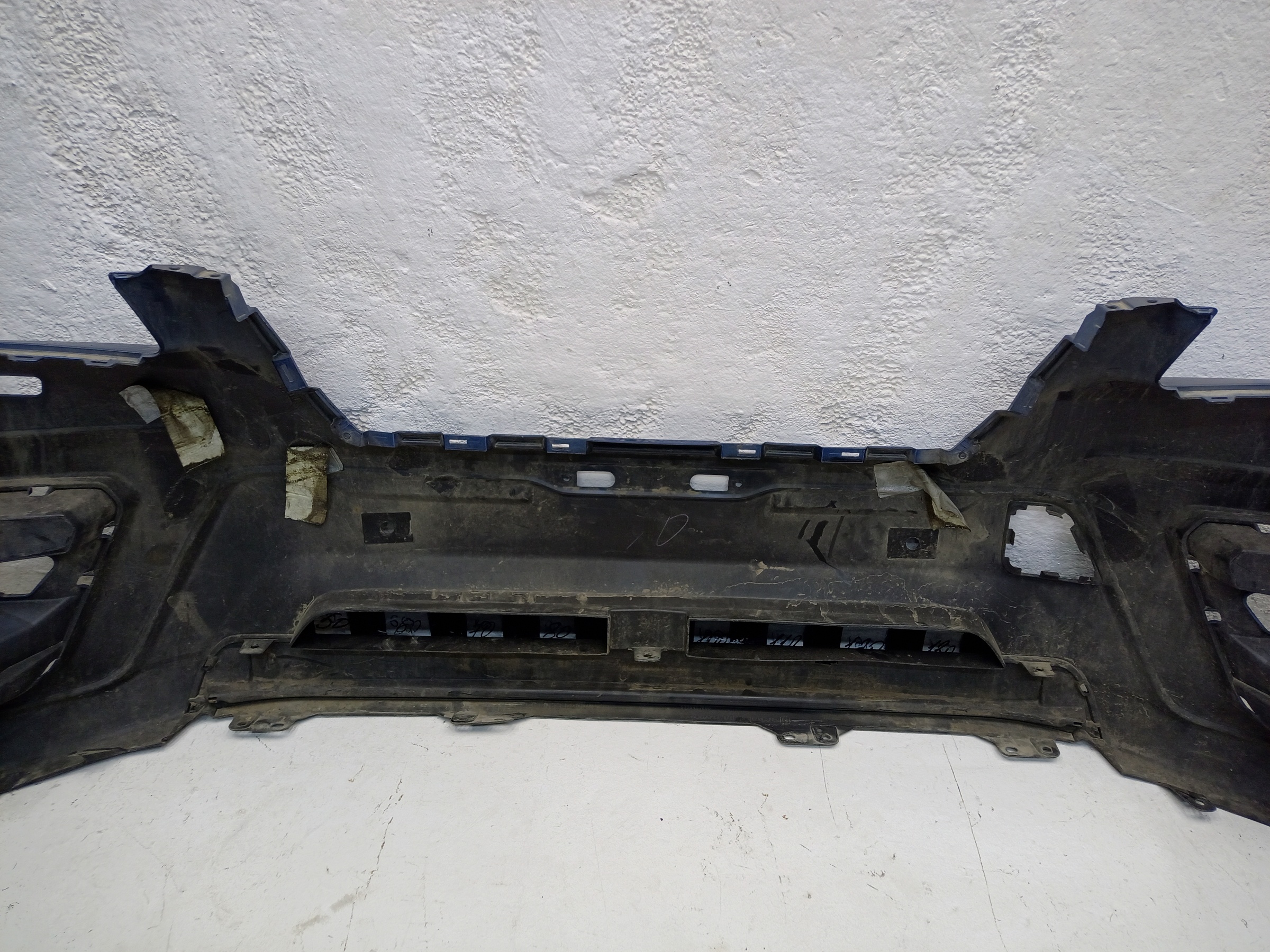 Бампер передний Subaru Forester 5 SK