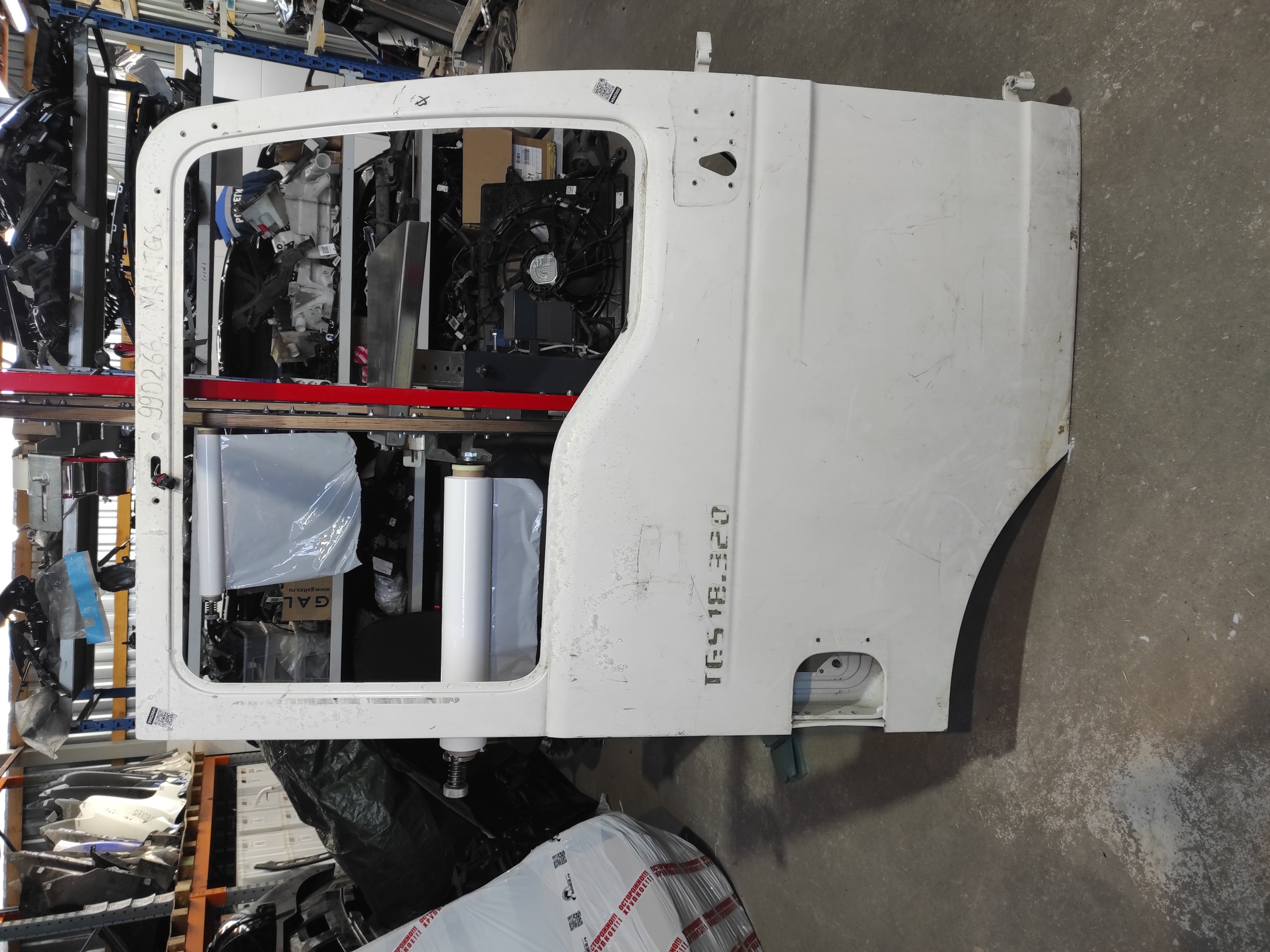 Дверь правая MAN TGA 4