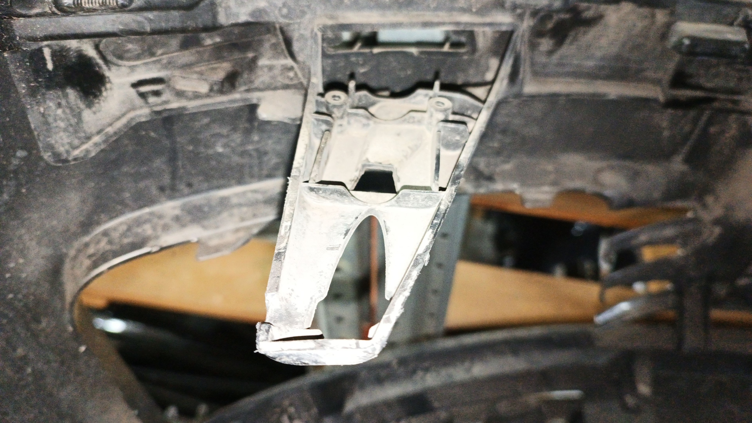 Бампер передний Land Rover Range Rover 4 Restail