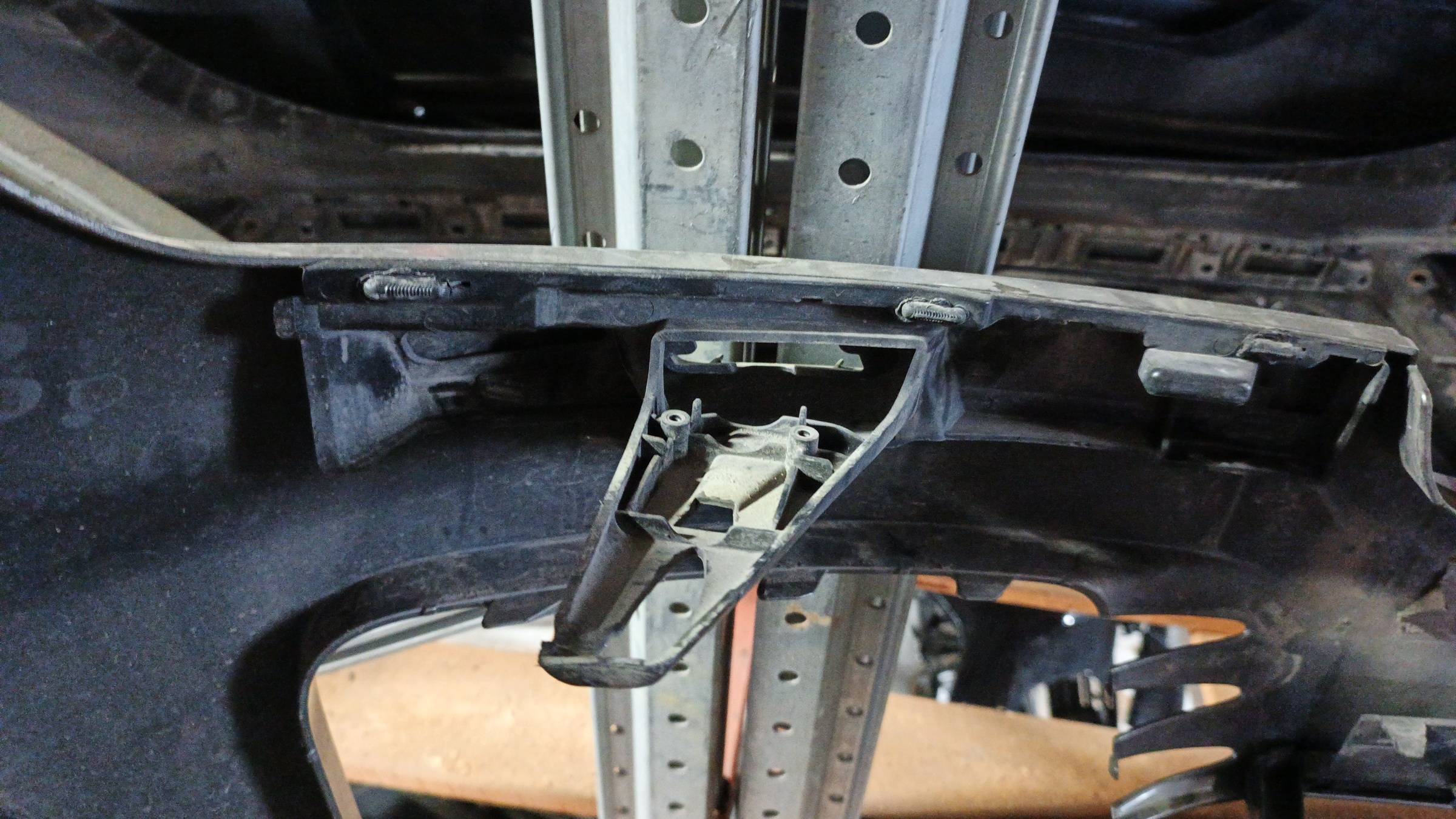 Бампер передний Land Rover Range Rover 4 Restail