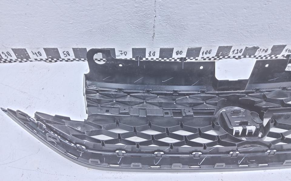 Решётка радиатора Volkswagen Taos