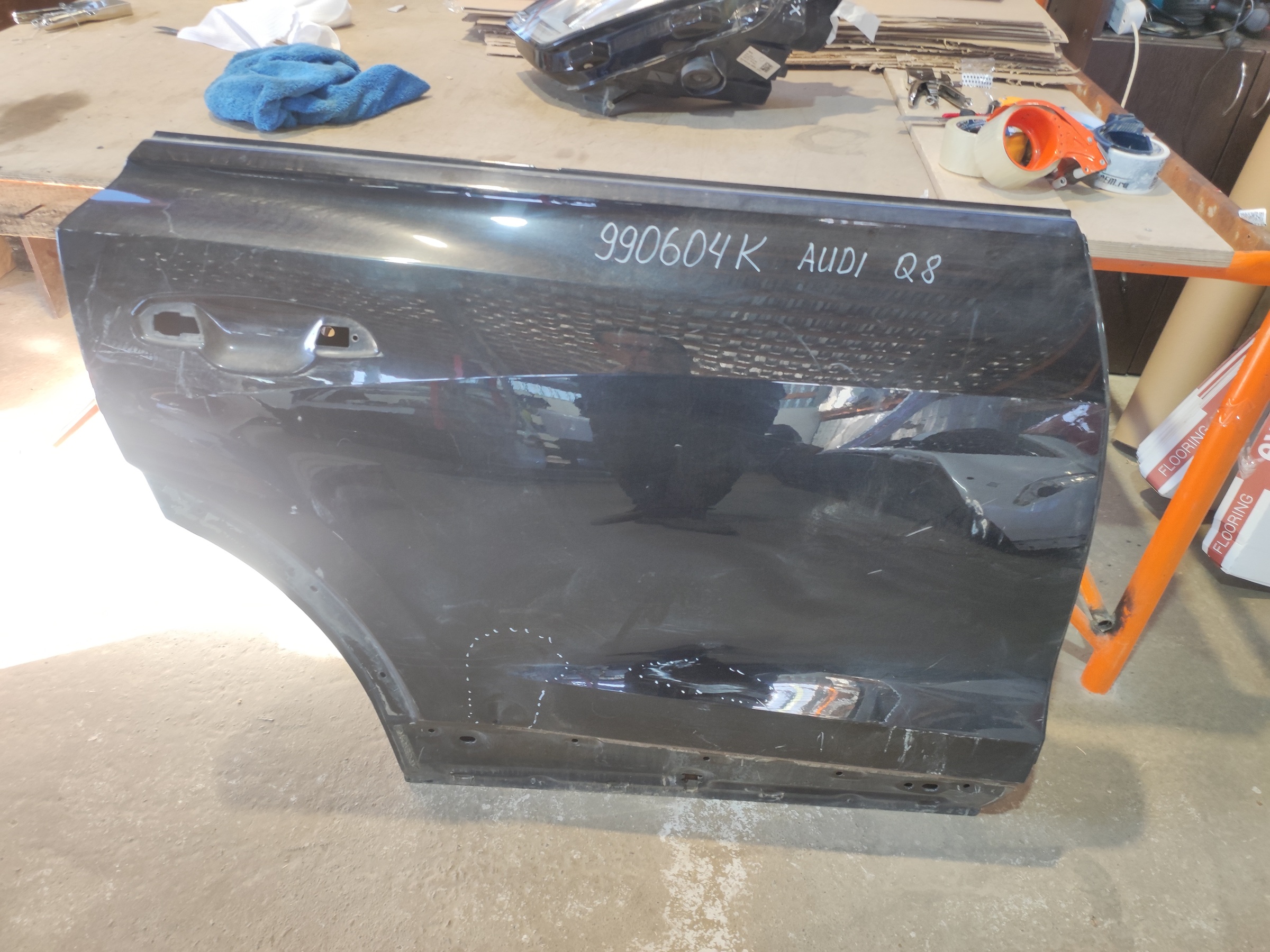 Дверь задняя правая Audi Q8