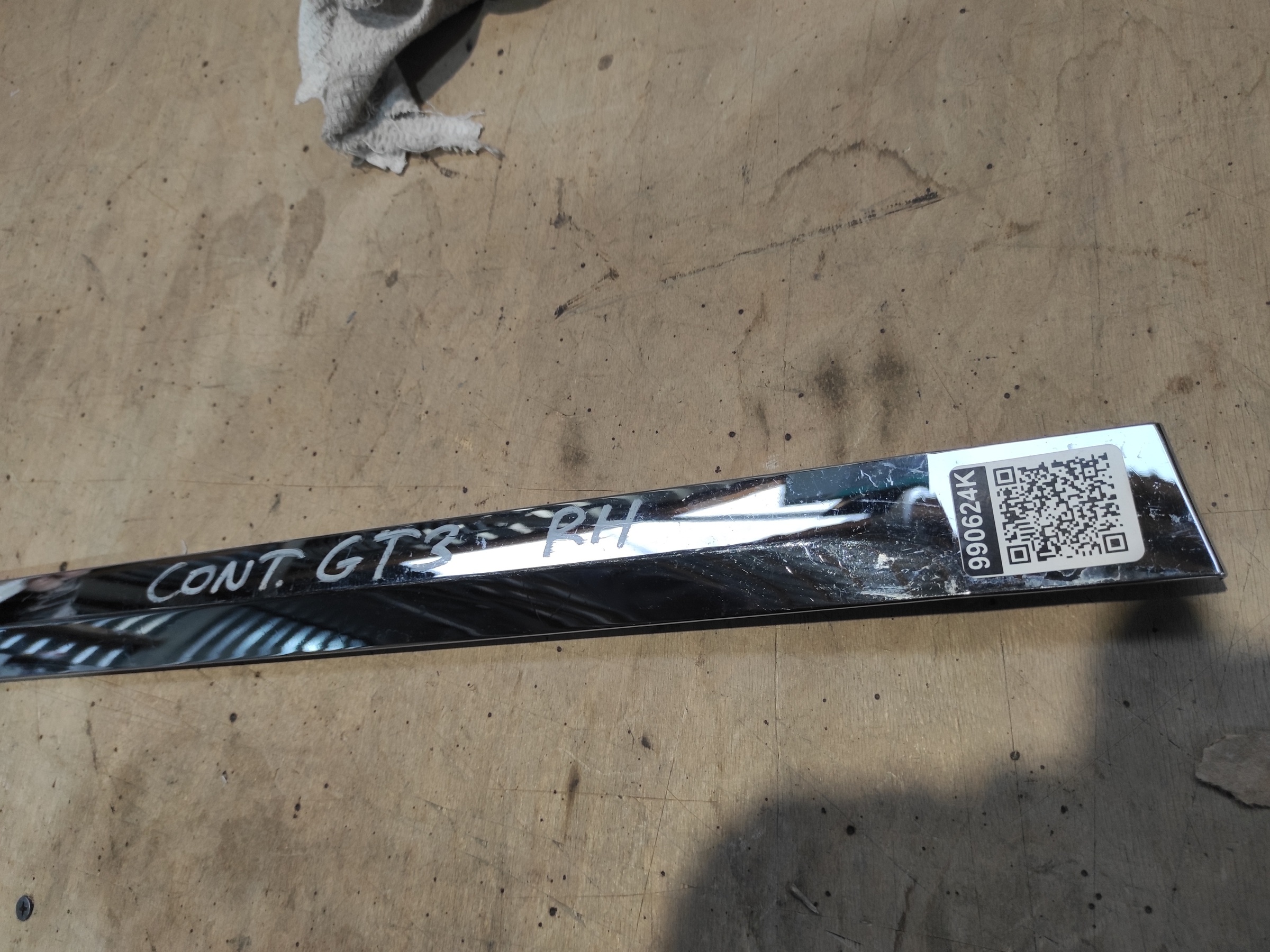 Молдинг крыла заднего правого Bentley Continental GT 3