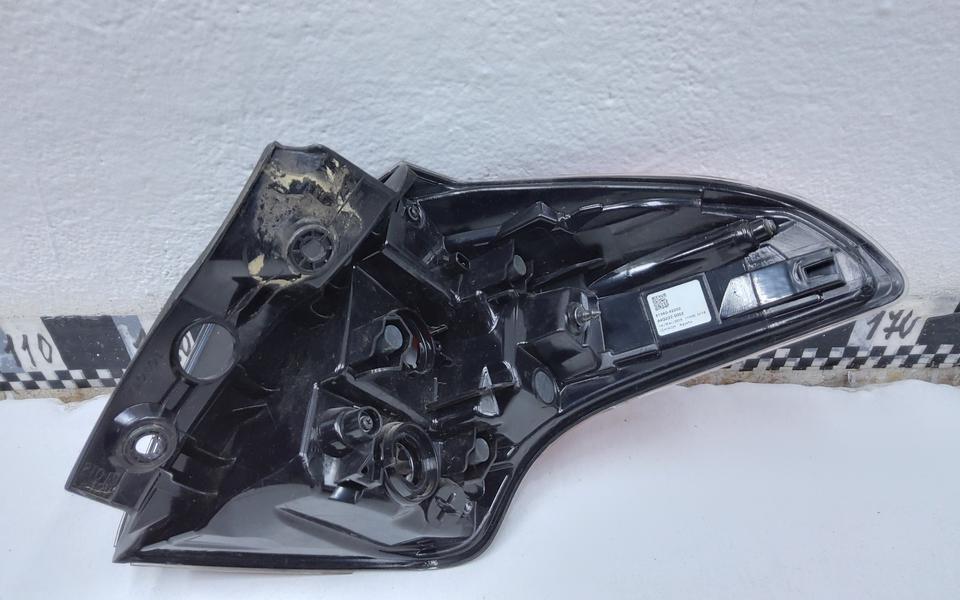 Фонарь задний левый наружный Toyota RAV4 CA40 Restail LED