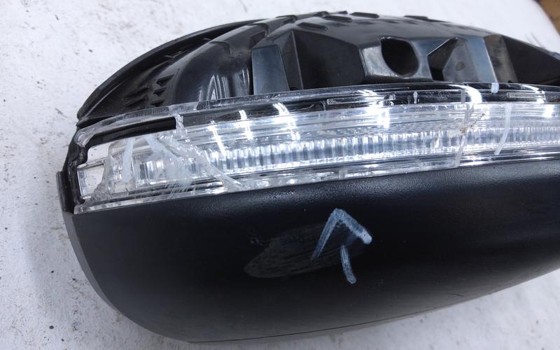 Зеркало правое Kia Cerato 4 10 контактов