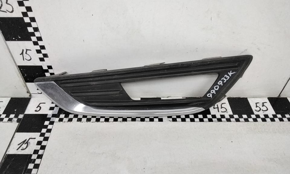 Рамка ПТФ передней левой Ford Focus 3 Restail под хром